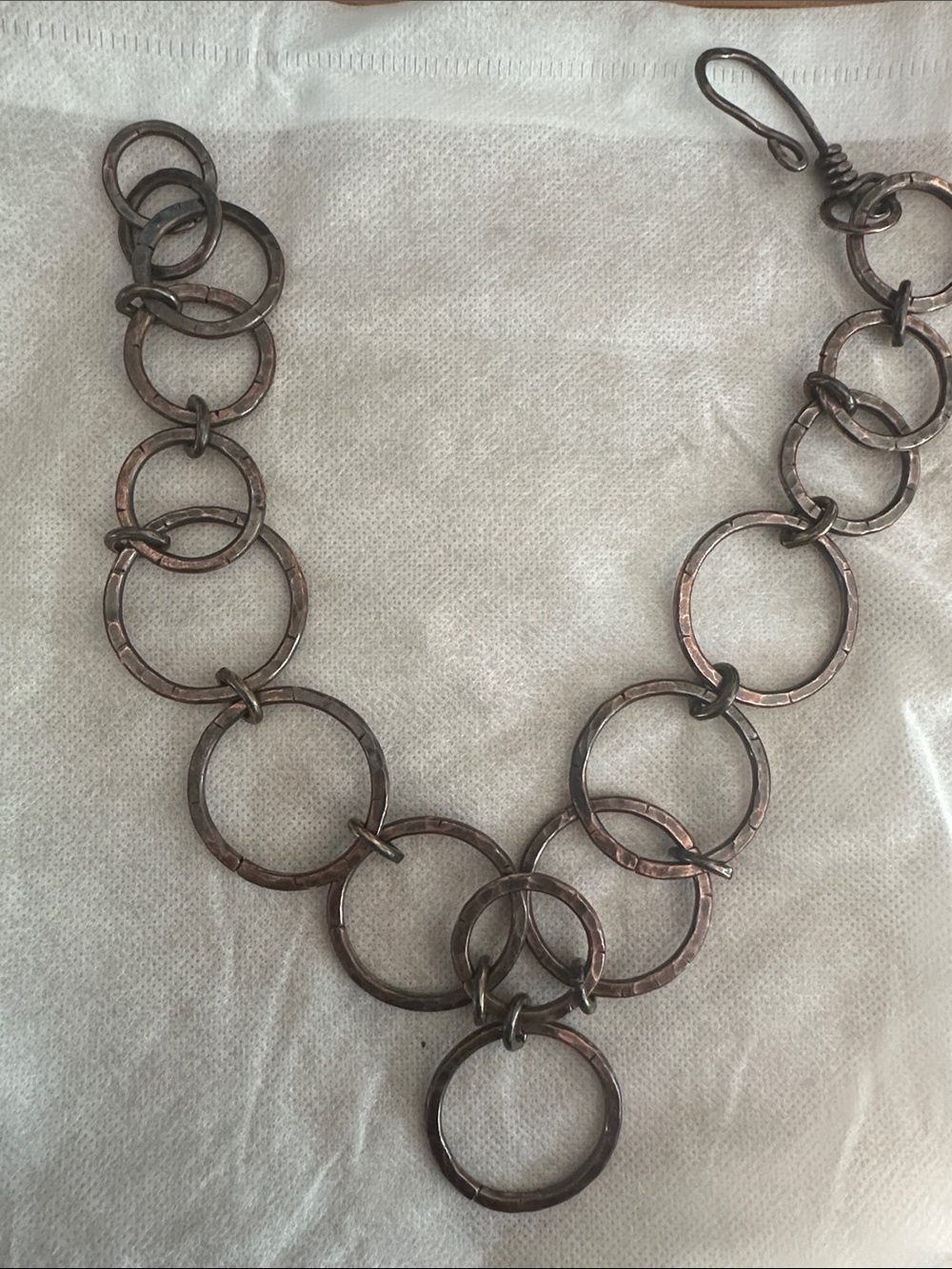 Hammered Circle Link Necklace - Antique Copper Tone